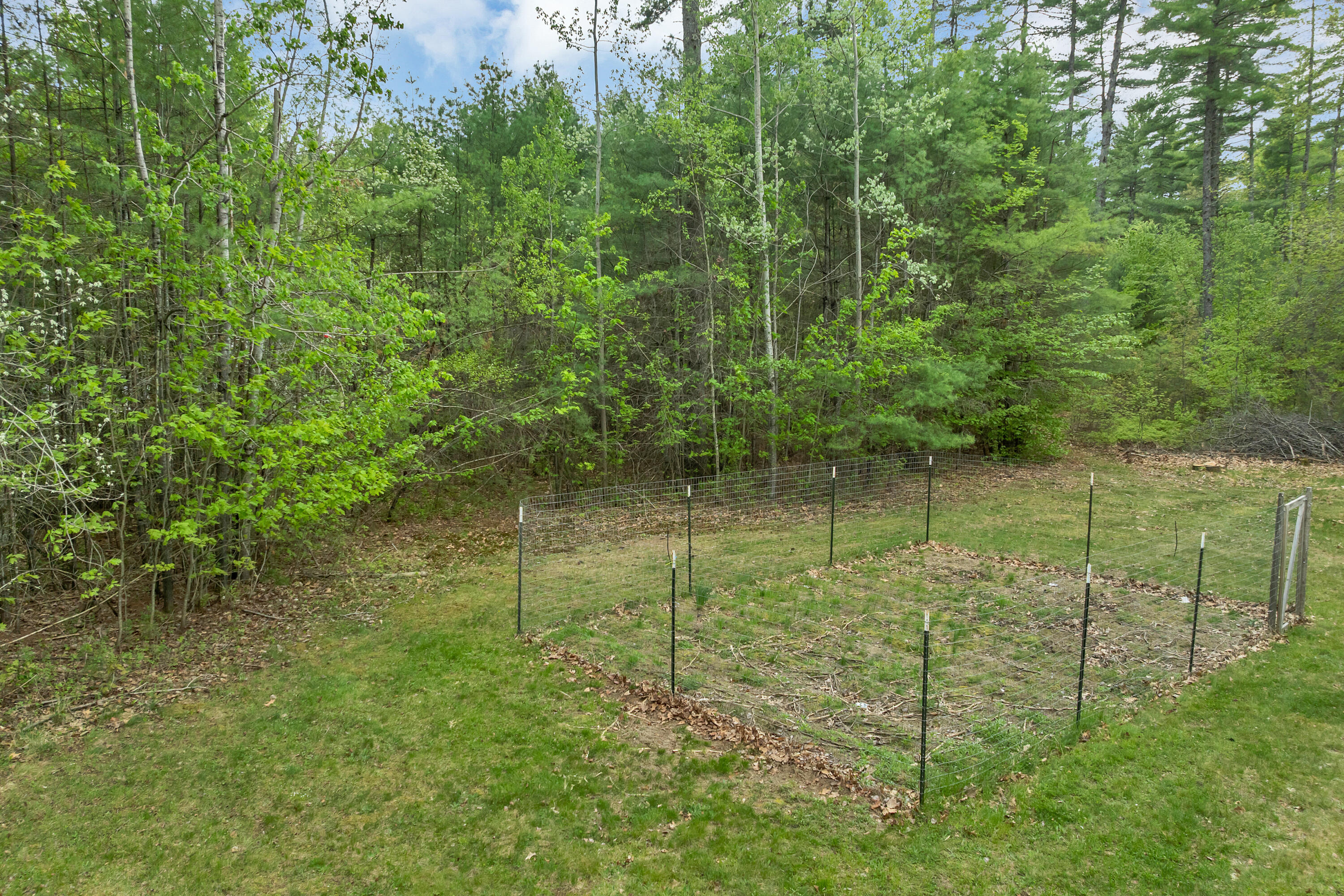 1304 Cape Road Hollis ME 04042
