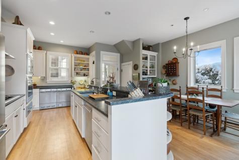 22 Clifford Street Portland ME 04102