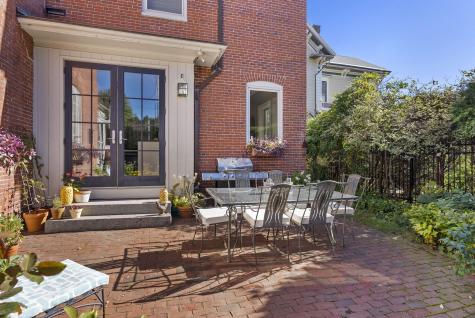 22 Clifford Street Portland ME 04102