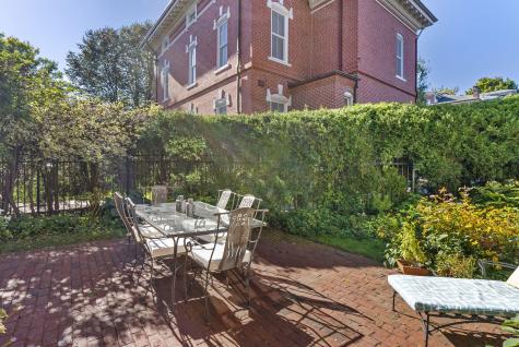 22 Clifford Street Portland ME 04102