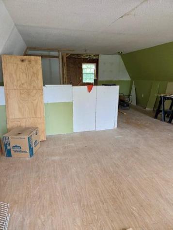 327 Forest Avenue Bangor ME 04401