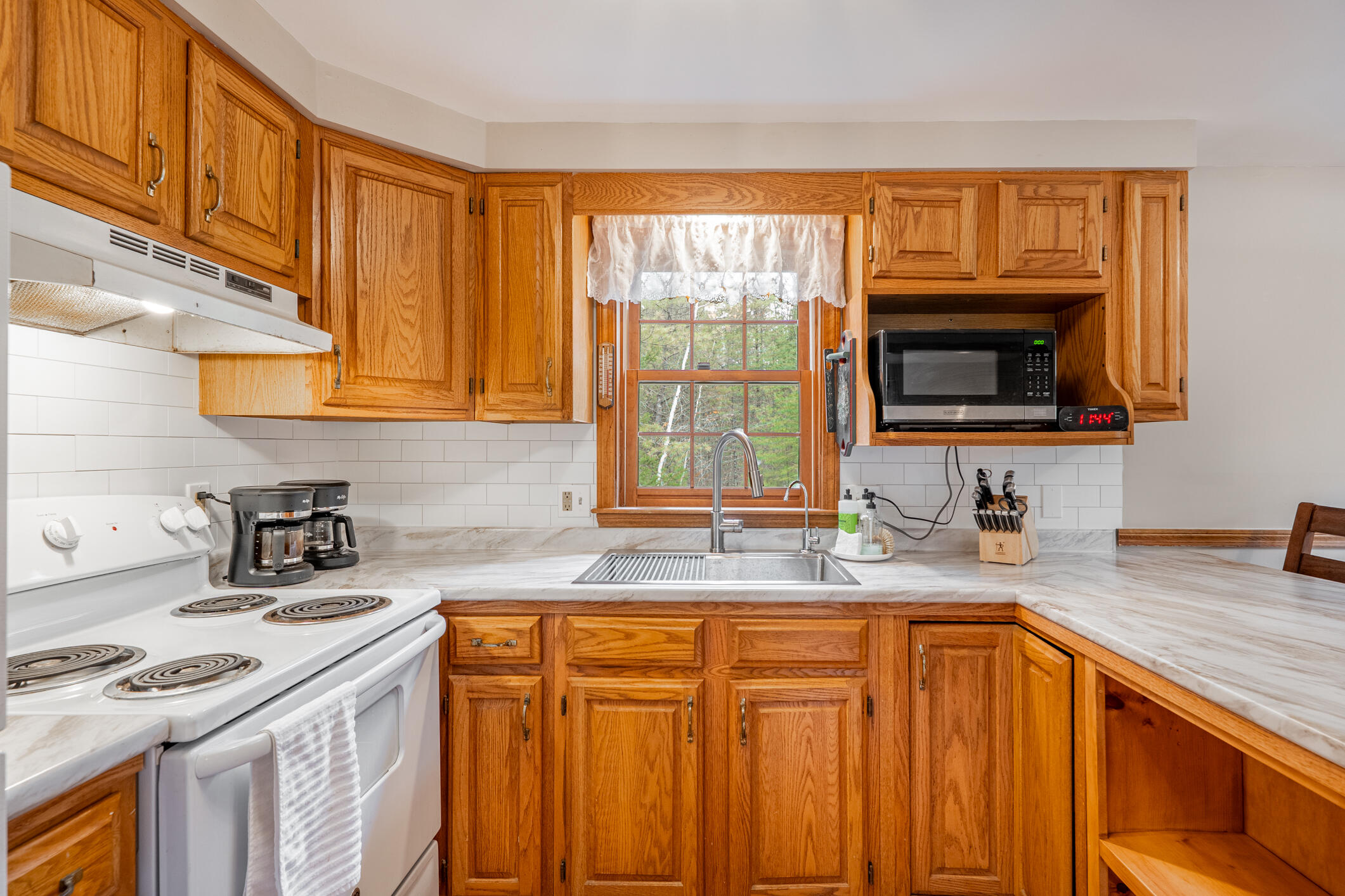 19 Woodridge Drive Standish ME 04085