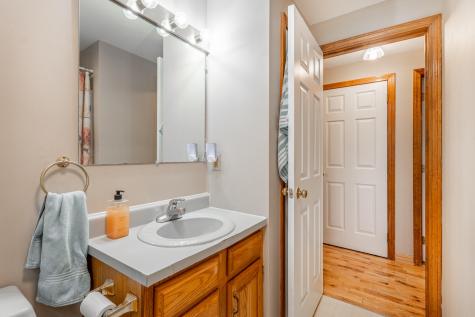 19 Woodridge Drive Standish ME 04085