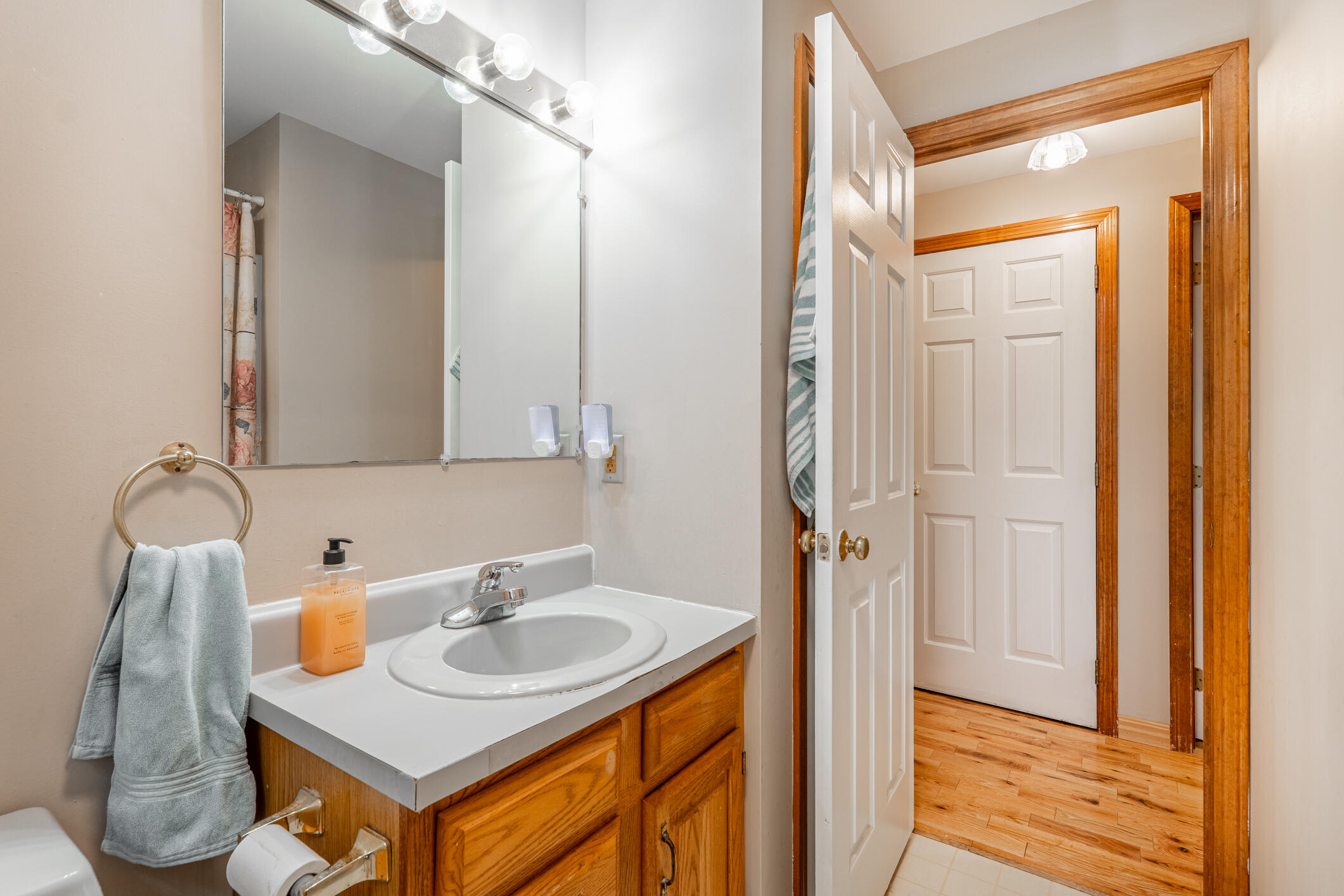 19 Woodridge Drive Standish ME 04085