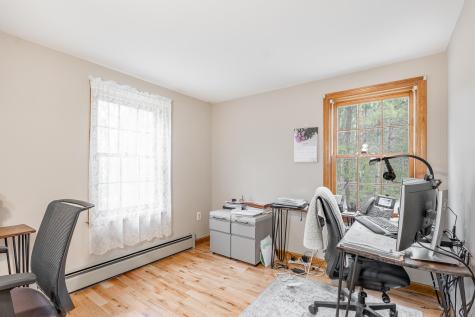 19 Woodridge Drive Standish ME 04085