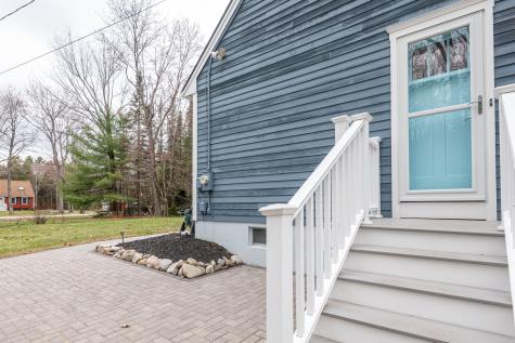 19 Woodridge Drive Standish ME 04085
