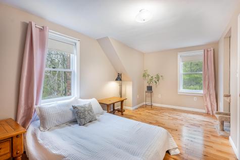 19 Woodridge Drive Standish ME 04085