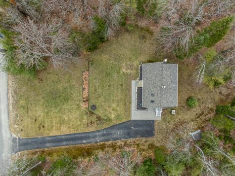 19 Woodridge Drive Standish ME 04085