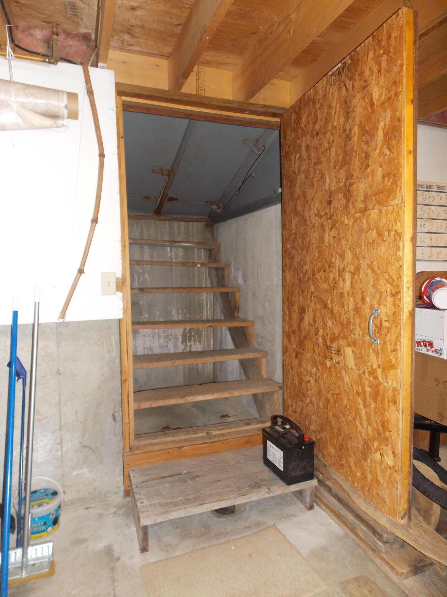 173 Bog Road Northport ME 04849