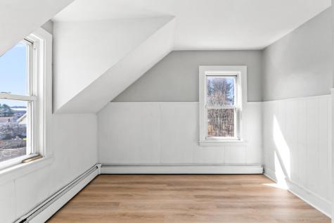 1238 Broadway South Portland ME 04106