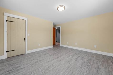 586 Richville Road Standish ME 04084