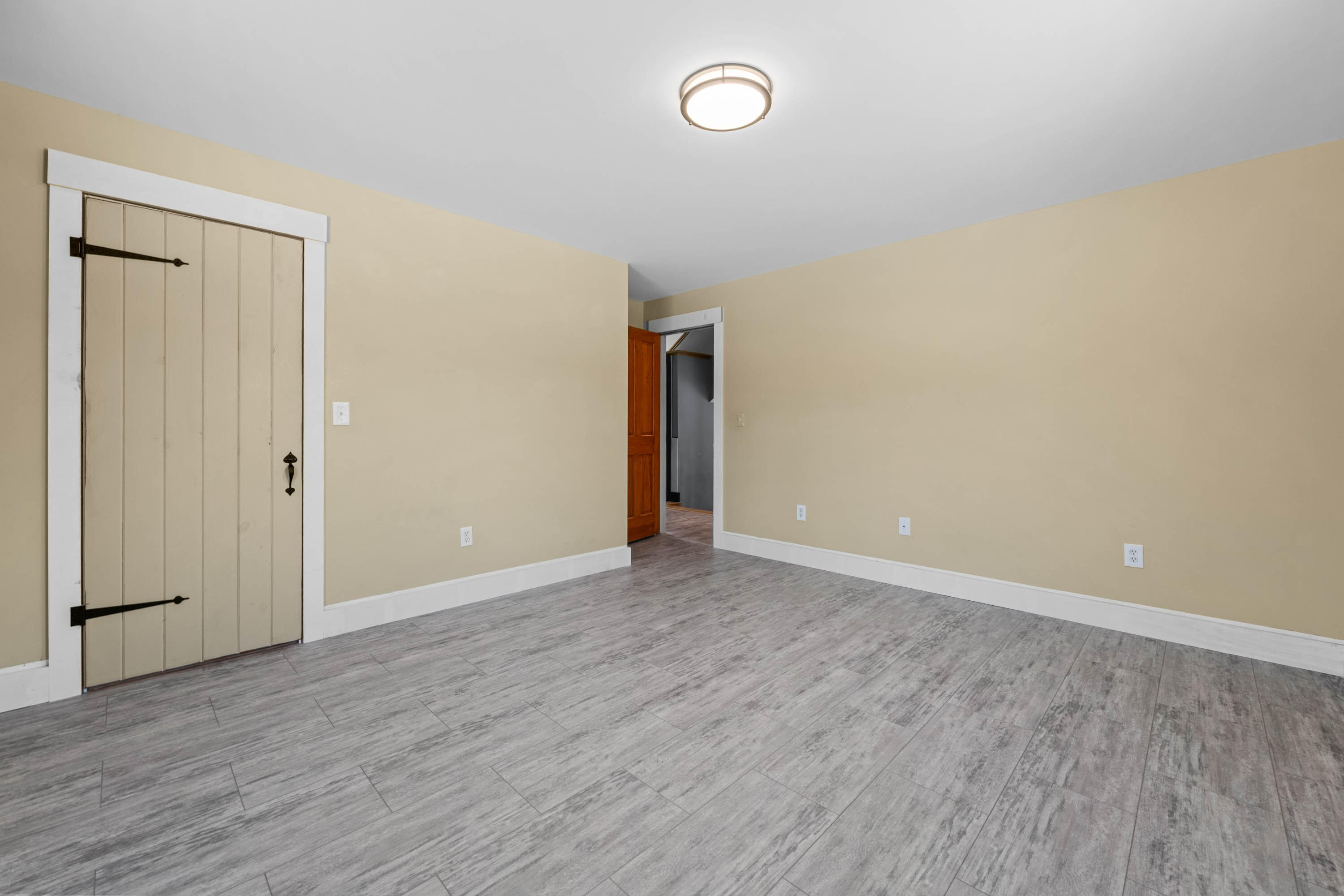 586 Richville Road Standish ME 04084