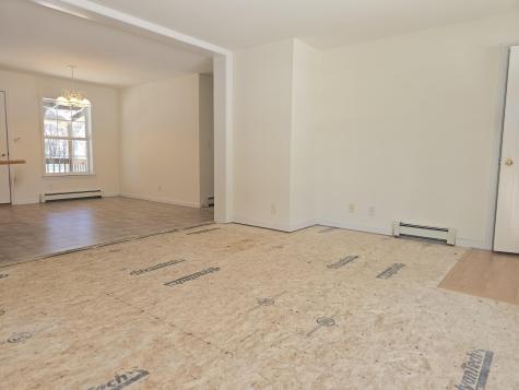 38 Saint Patrick Avenue Lewiston ME 04240