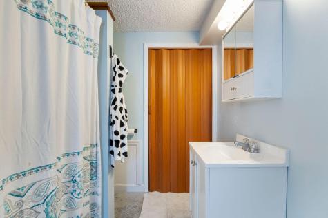 5 Wards Pond Road Limington ME 04049