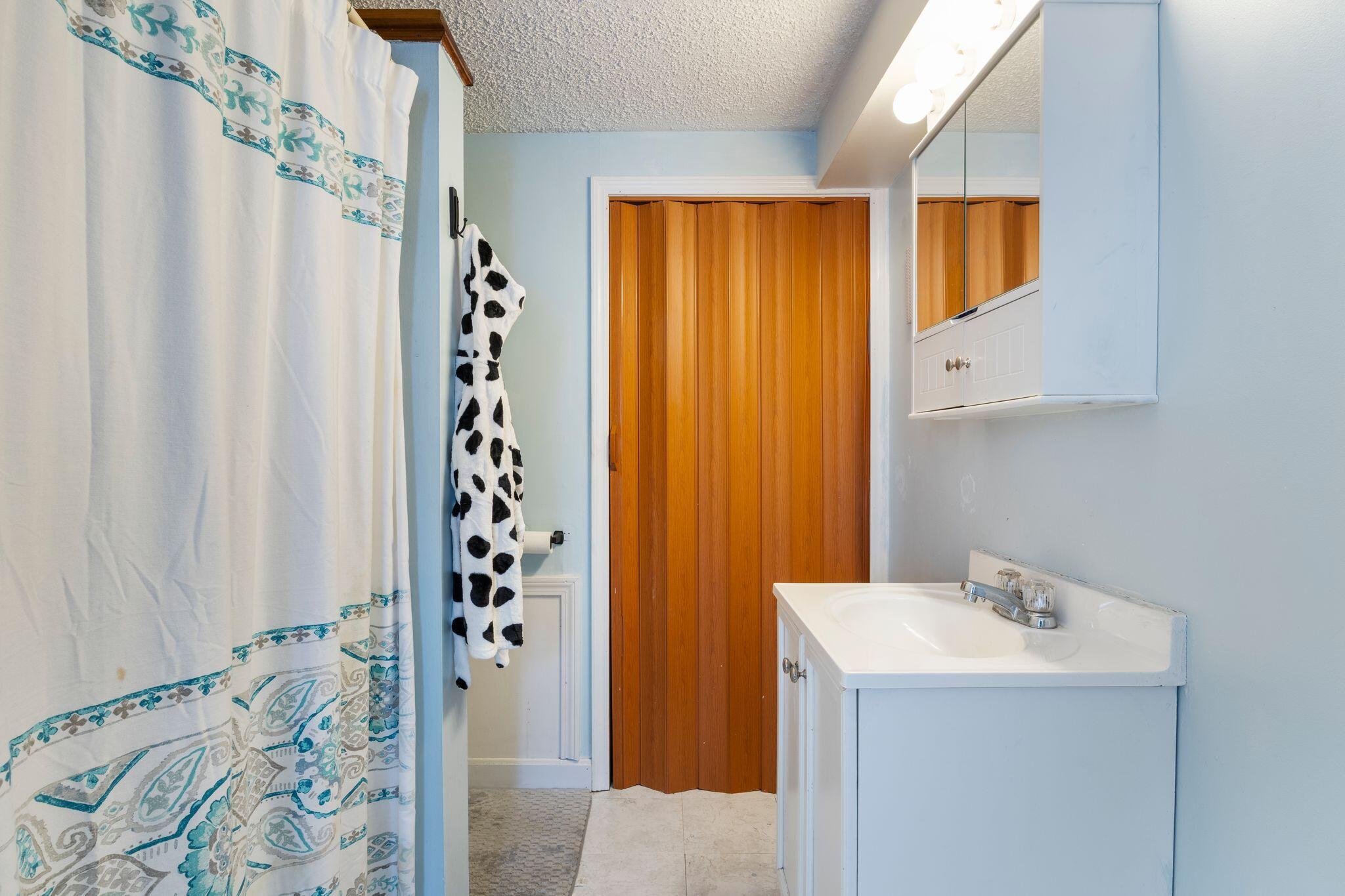 5 Wards Pond Road Limington ME 04049