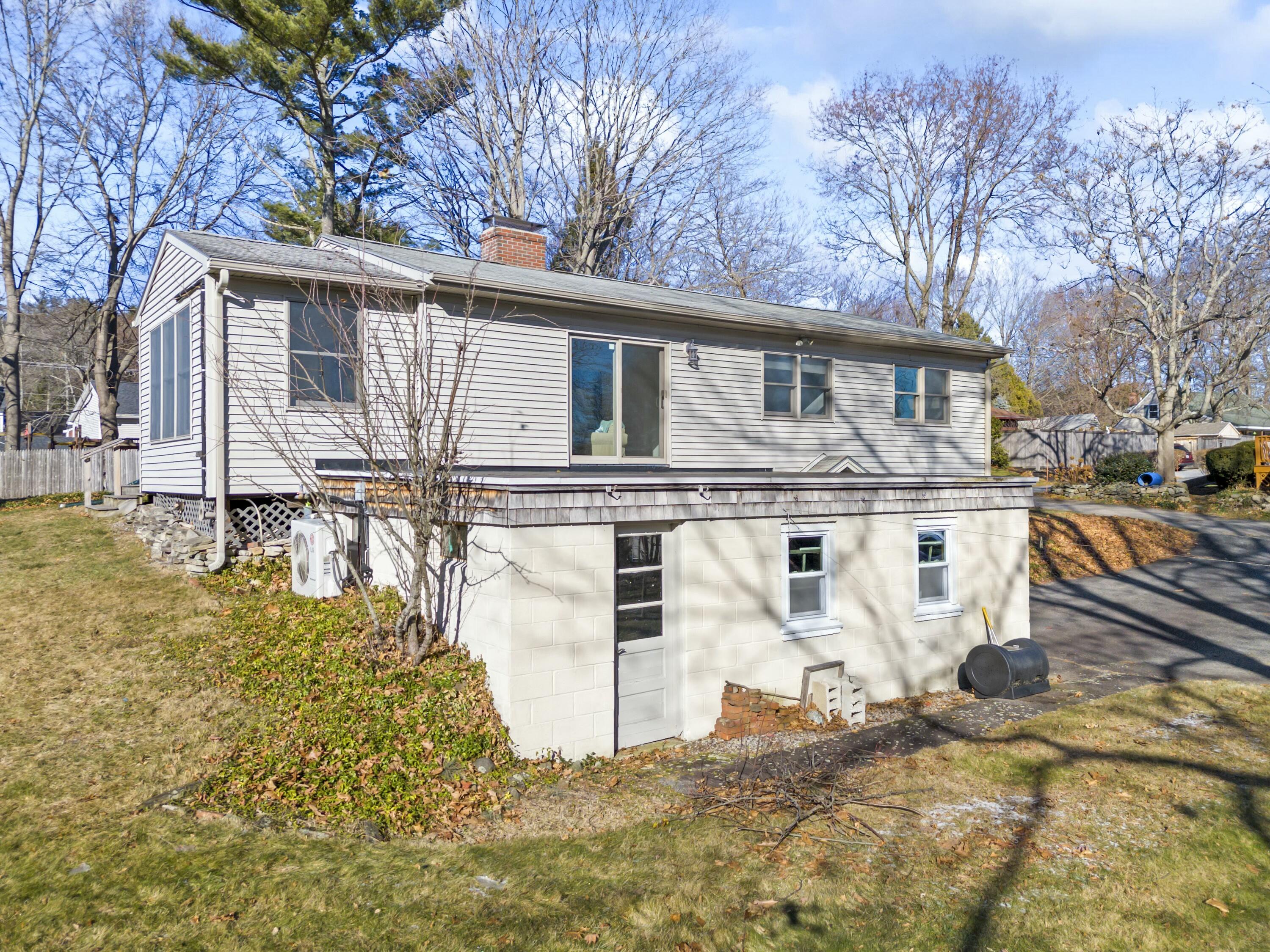 1 Wild Rose Lane Eliot ME 03903