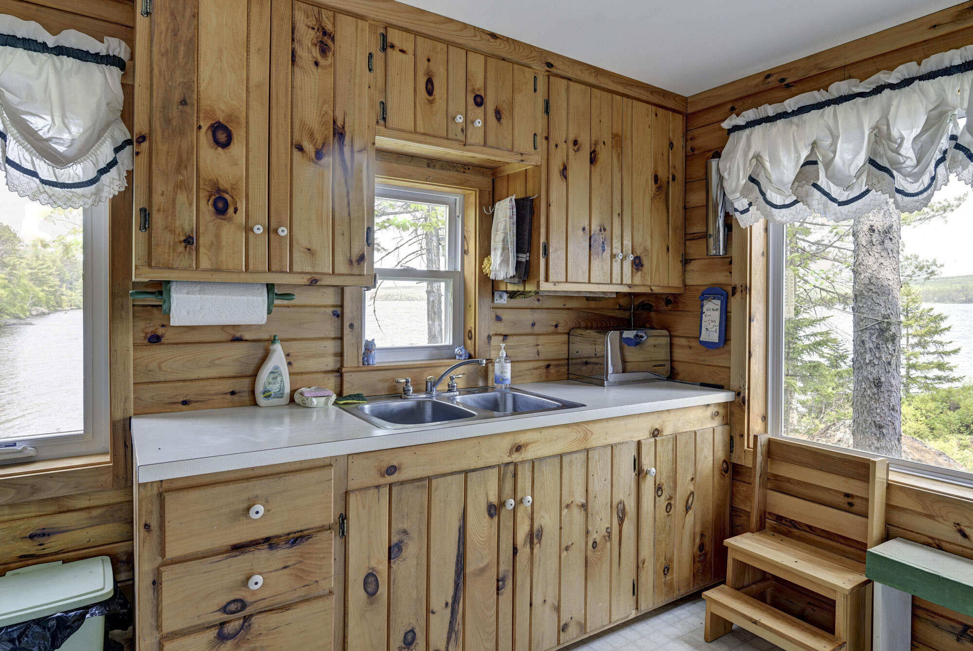 M18L1 Troutdale Road The Forks Plt ME 04985