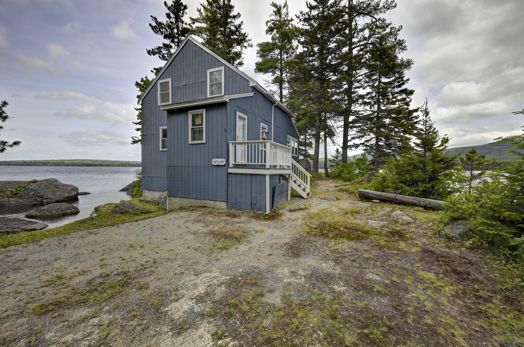 M18L1 Troutdale Road The Forks Plt ME 04985