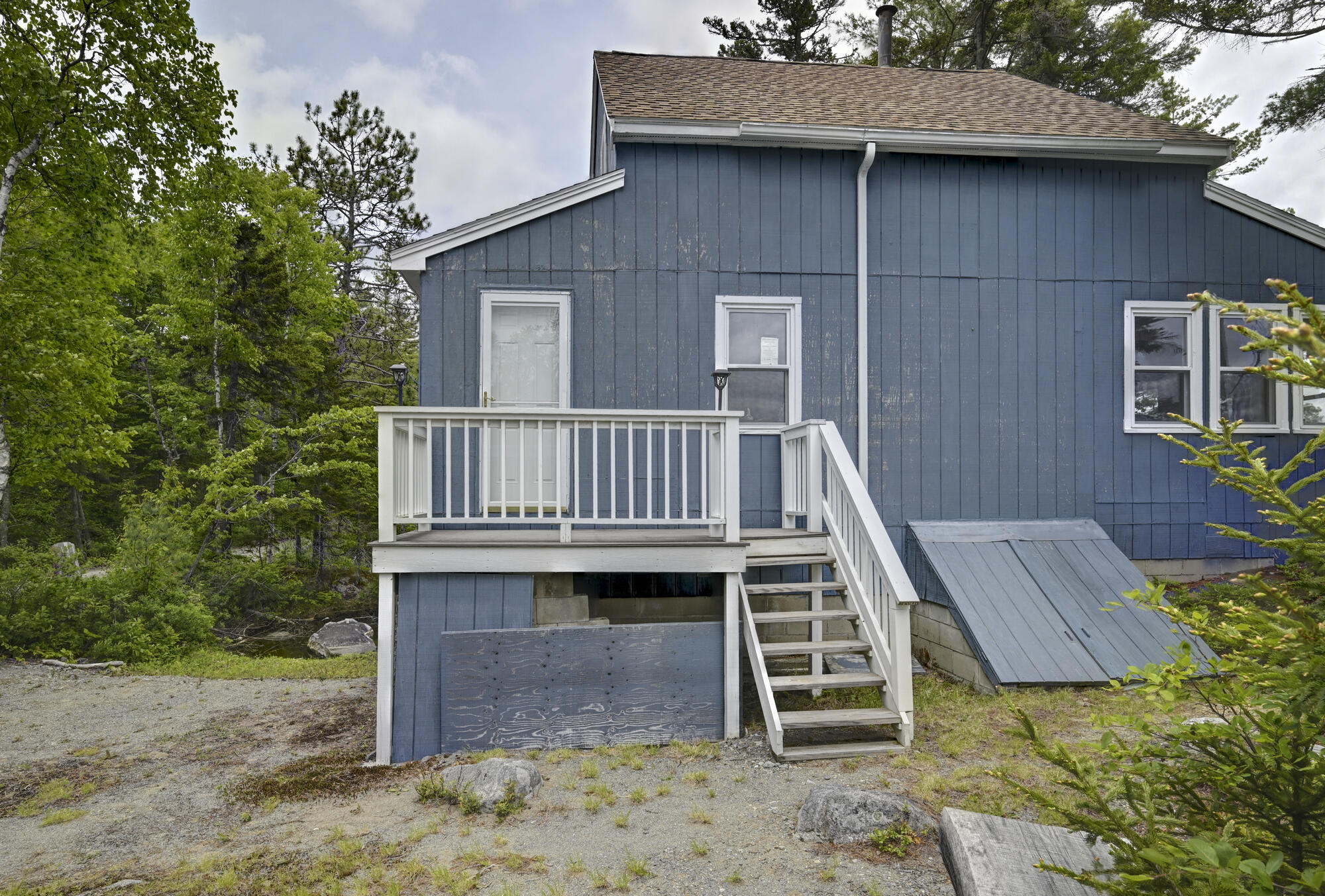 M18L1 Troutdale Road The Forks Plt ME 04985
