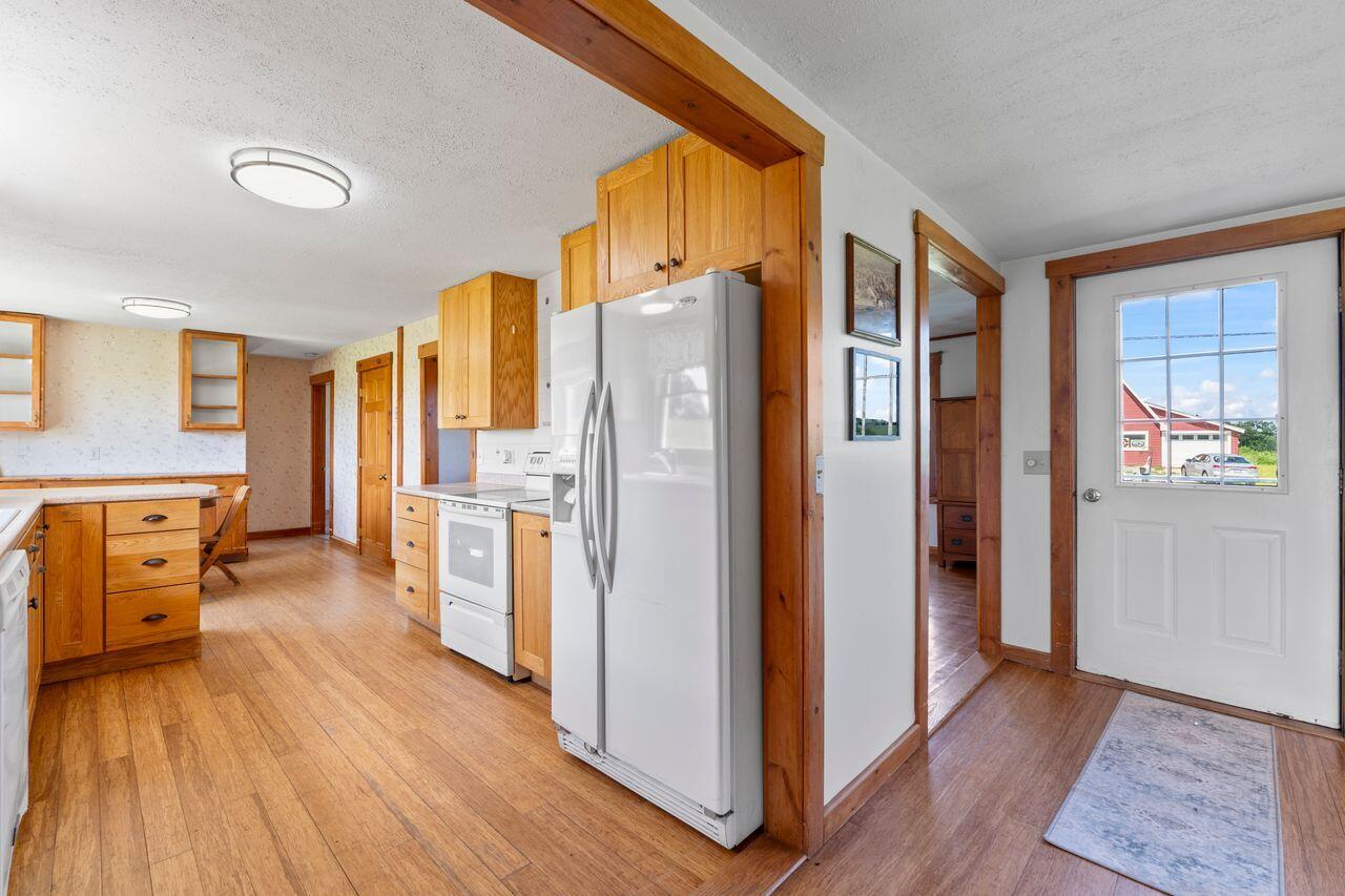 107 Dearborn Road Canton ME 04221