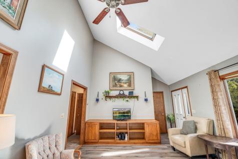 29 Mill Road Edgecomb ME 04556