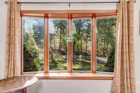 29 Mill Road Edgecomb ME 04556