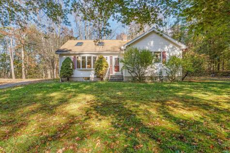 29 Mill Road Edgecomb ME 04556