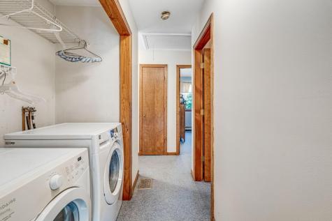 29 Mill Road Edgecomb ME 04556