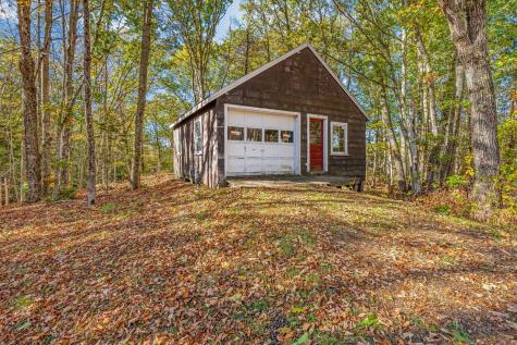 29 Mill Road Edgecomb ME 04556