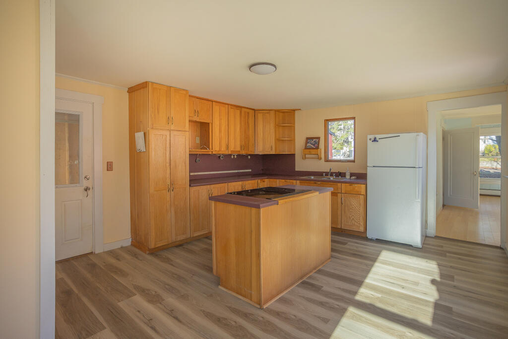 131 Oakes Street Farmington ME 04938