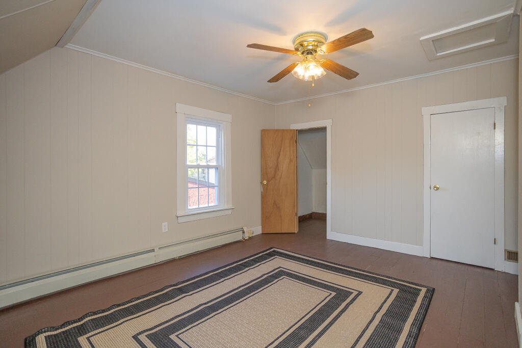 131 Oakes Street Farmington ME 04938