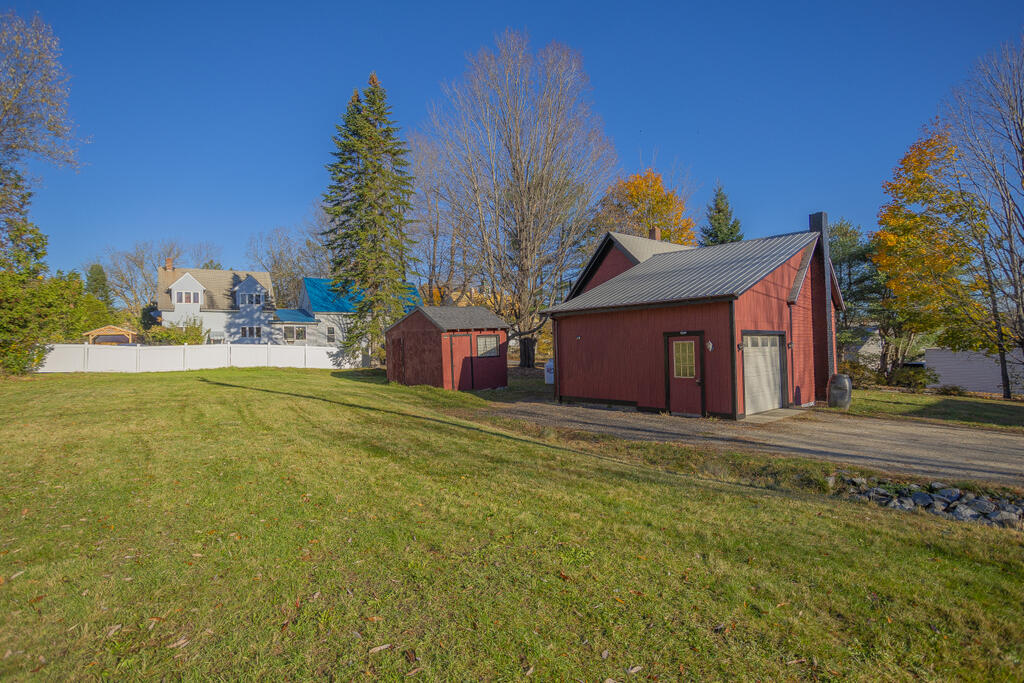 131 Oakes Street Farmington ME 04938