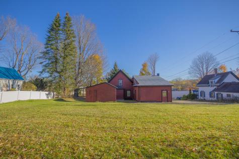 131 Oakes Street Farmington ME 04938
