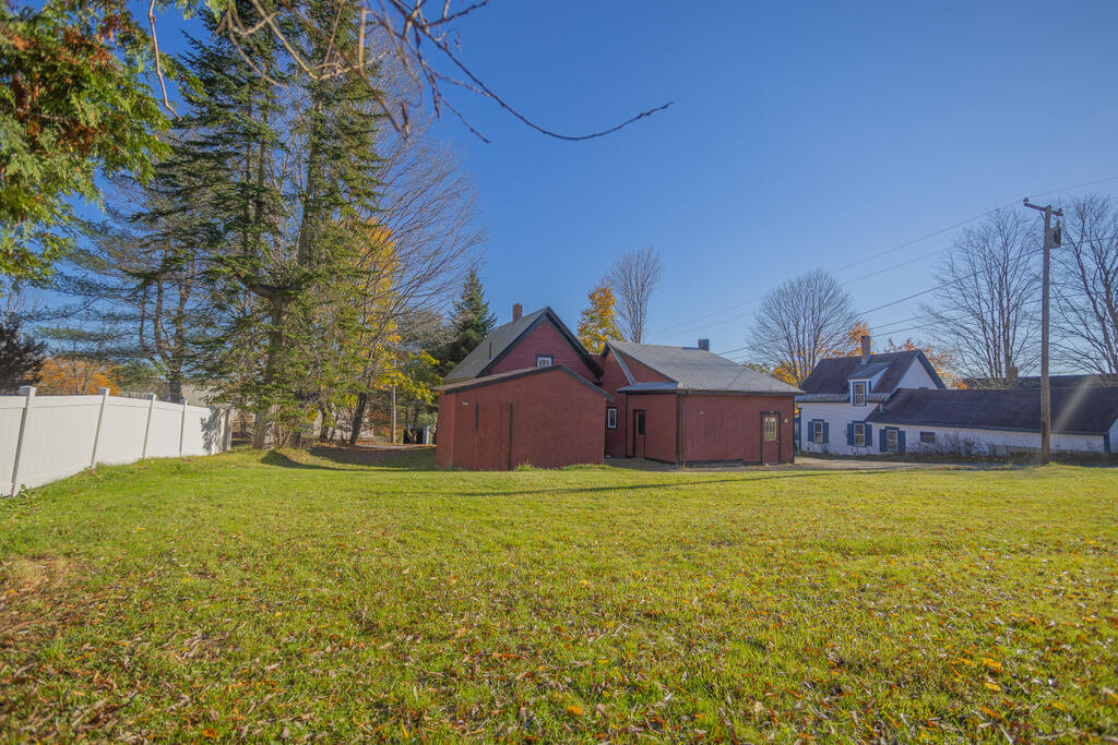 131 Oakes Street Farmington ME 04938