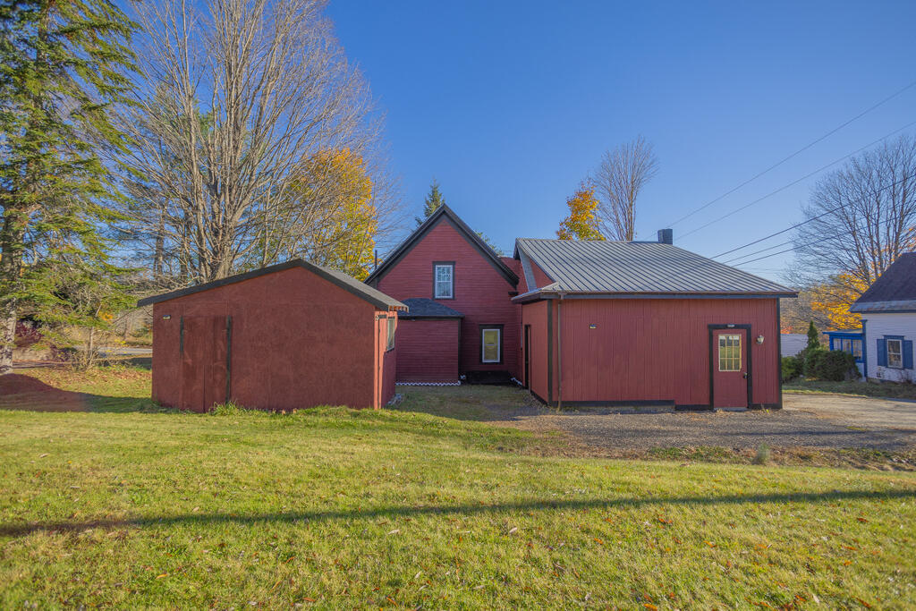 131 Oakes Street Farmington ME 04938