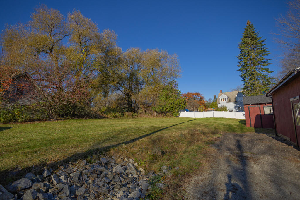 131 Oakes Street Farmington ME 04938