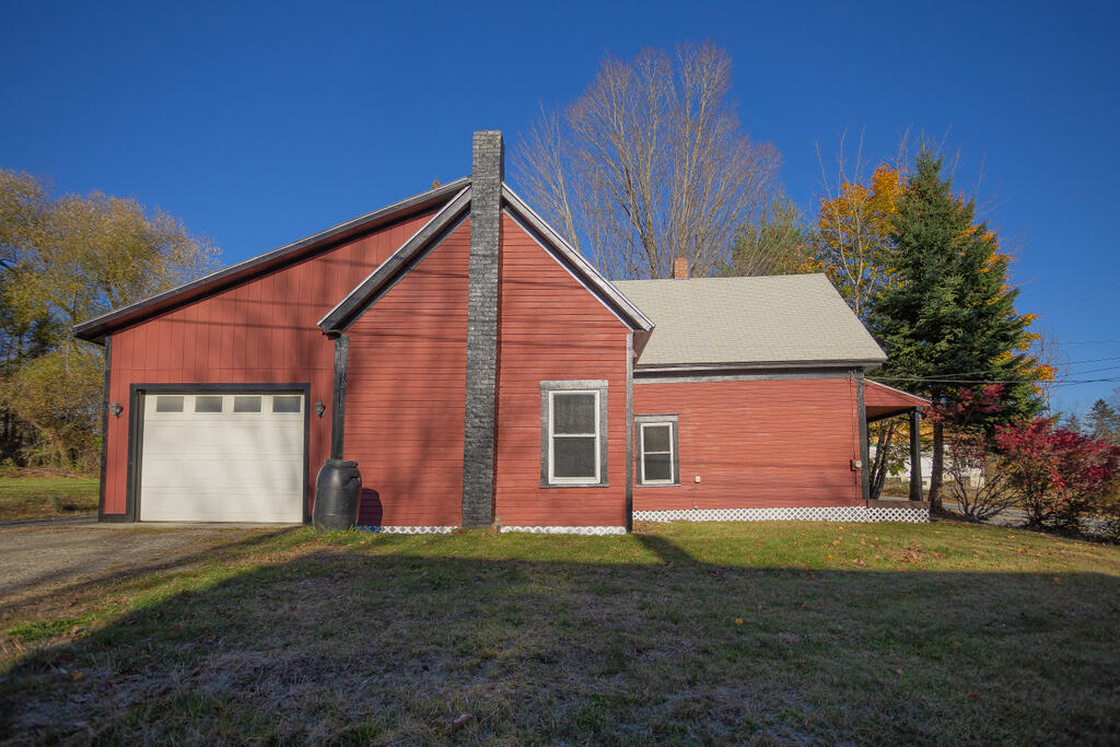 131 Oakes Street Farmington ME 04938