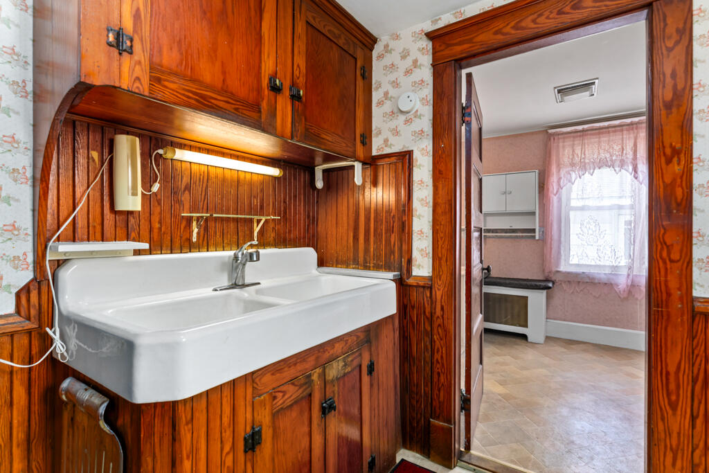 80 Stevens Street Lewiston ME 04240