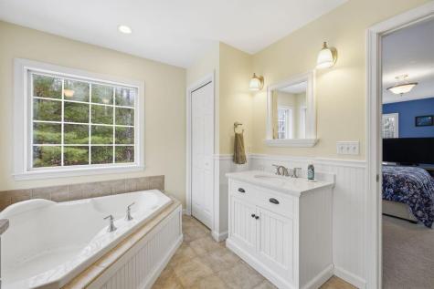 99 Nash Road Windham ME 04062