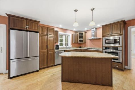 99 Nash Road Windham ME 04062