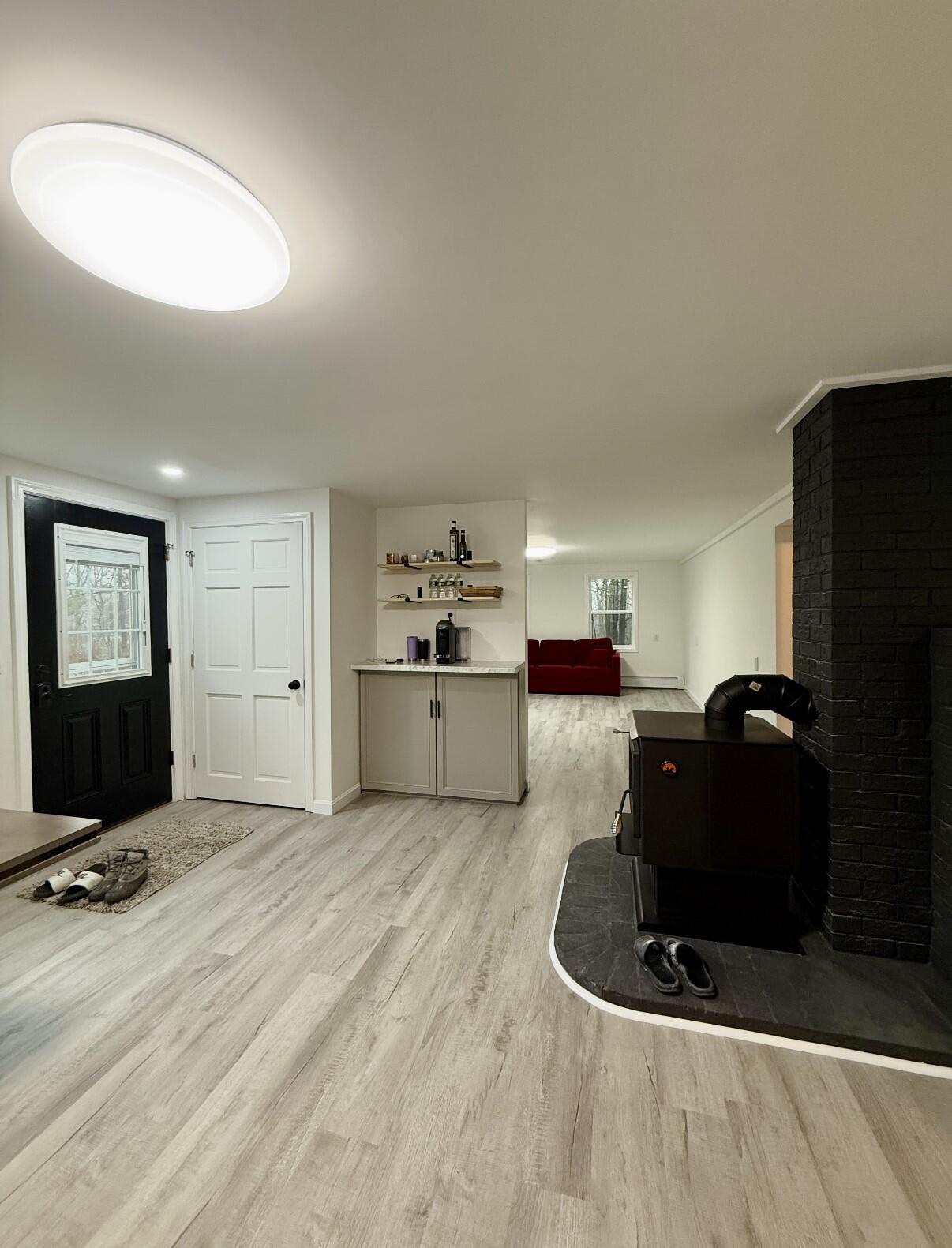 12 Burns Drive Friendship ME 04547