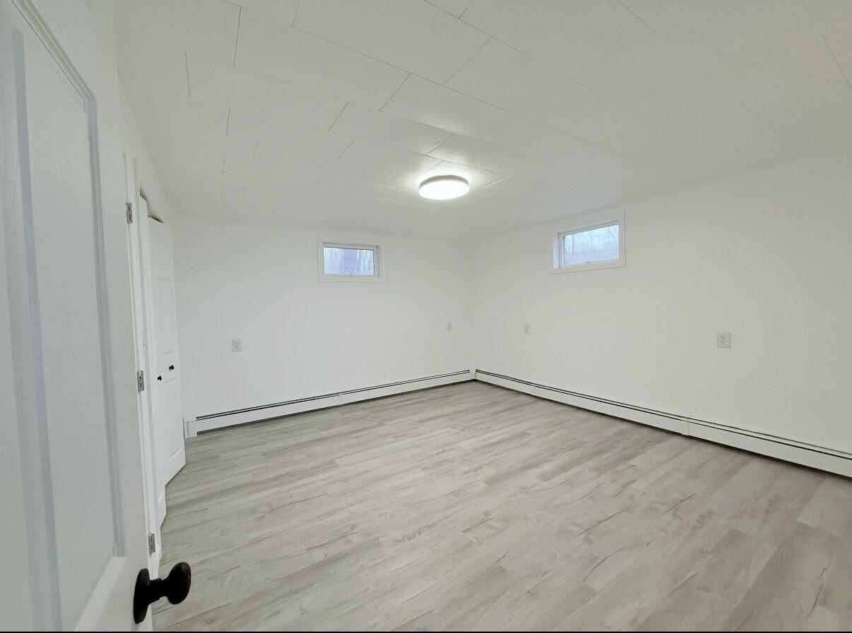 12 Burns Drive Friendship ME 04547