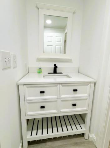 12 Burns Drive Friendship ME 04547