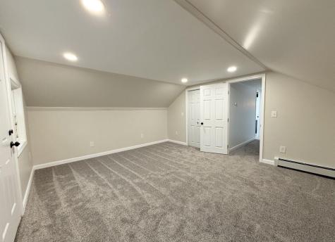 12 Burns Drive Friendship ME 04547