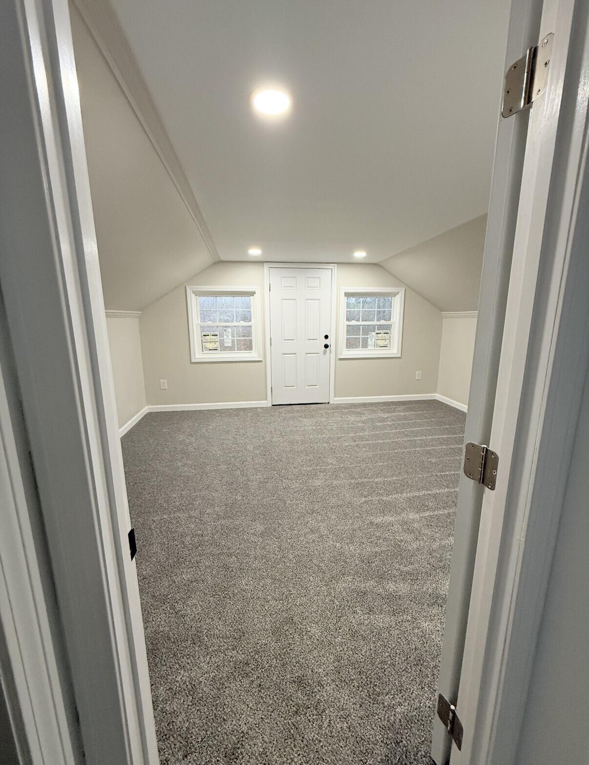 12 Burns Drive Friendship ME 04547