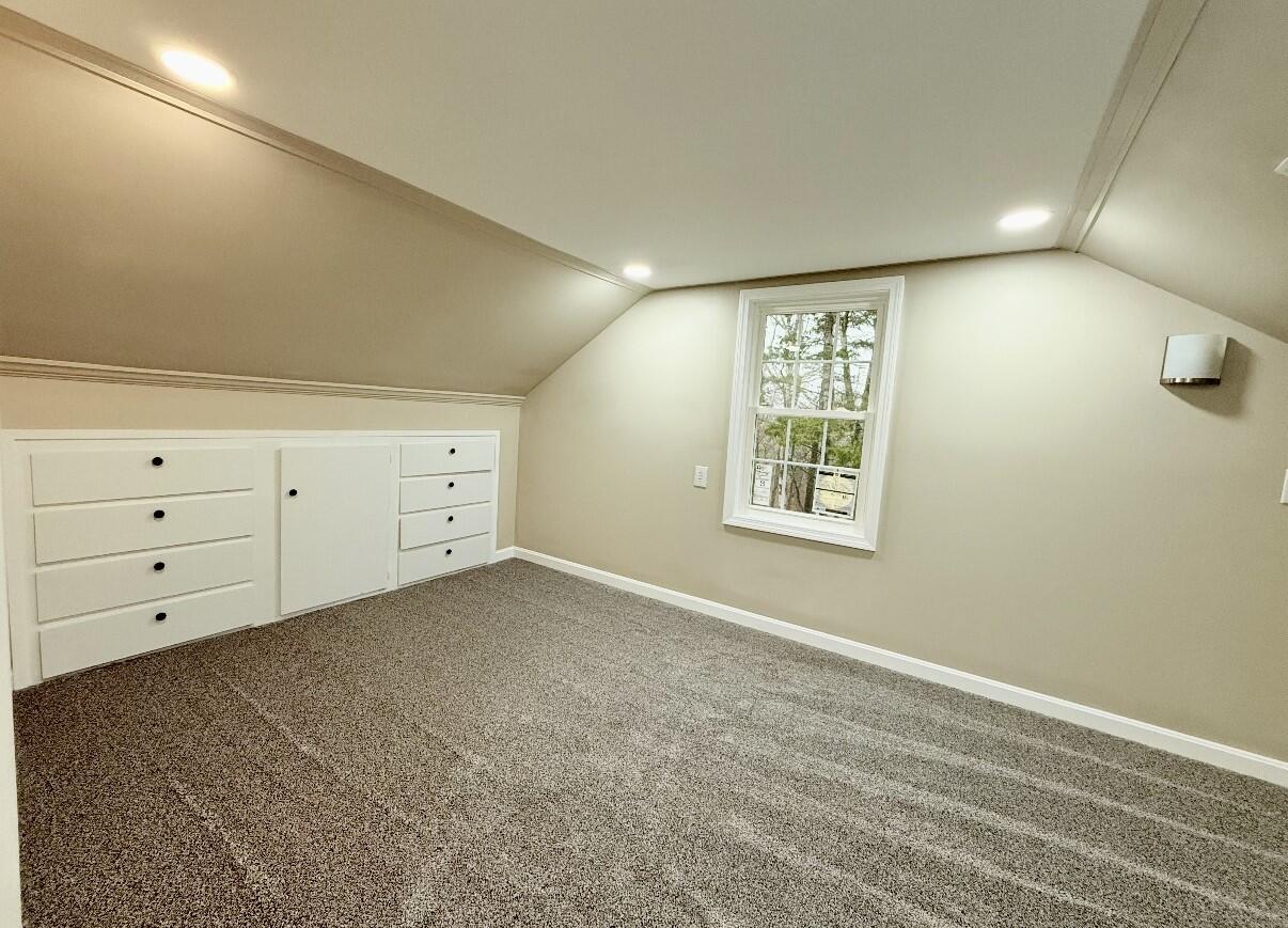 12 Burns Drive Friendship ME 04547