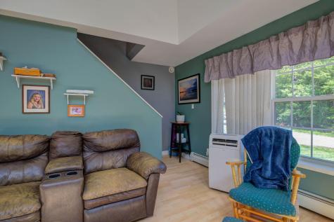 14 Dragonfly Lane Oxford ME 04270