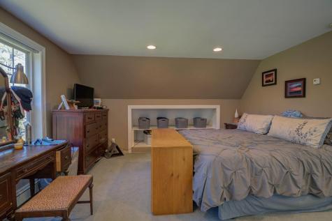 14 Dragonfly Lane Oxford ME 04270