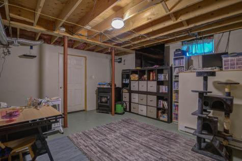 14 Dragonfly Lane Oxford ME 04270