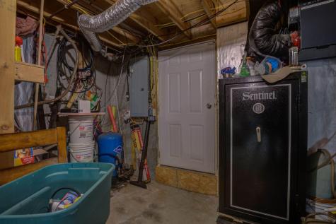 14 Dragonfly Lane Oxford ME 04270
